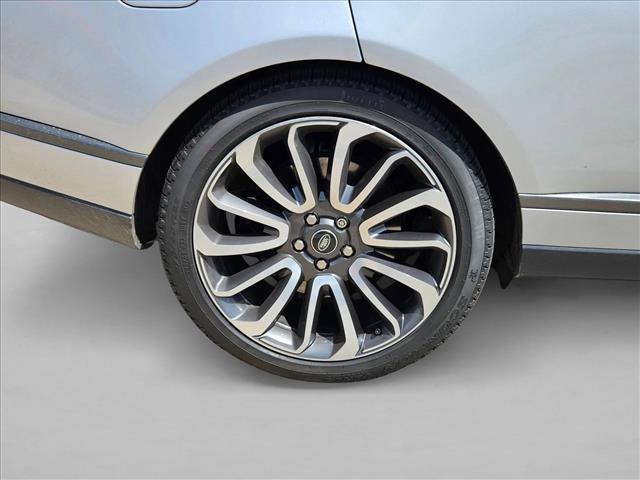 Used 2020 Land Rover Range Rover HSE AWD/4WD image 21