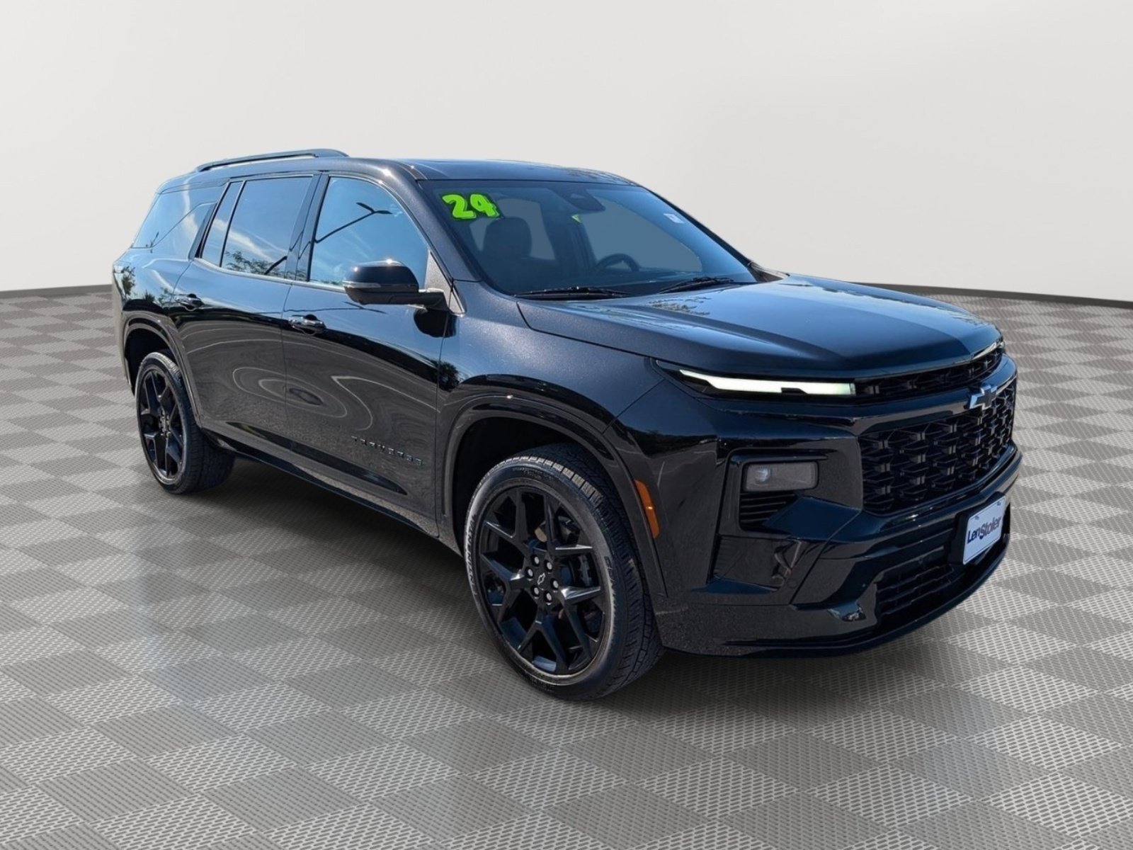 Used 2024 Chevrolet Traverse RS w/ LPO, Floor Liner Package AWD/4WD image 7