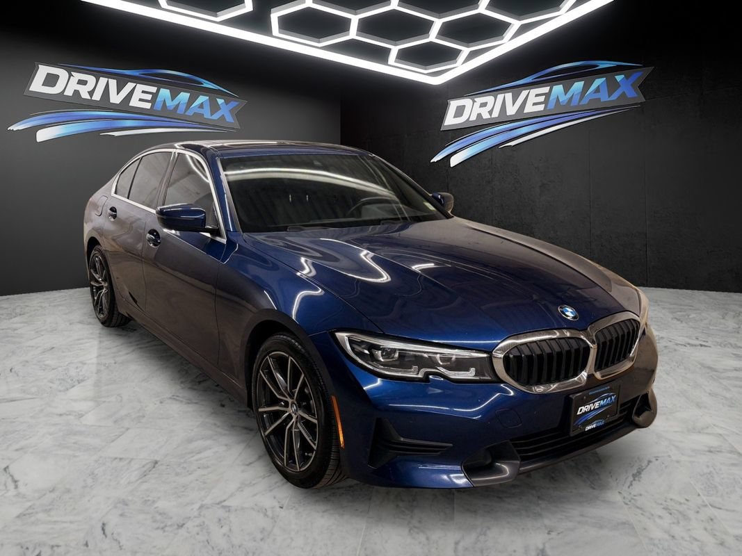 Used 2019 BMW 330i xDrive Sedan w/ Premium Package AWD/4WD image 3