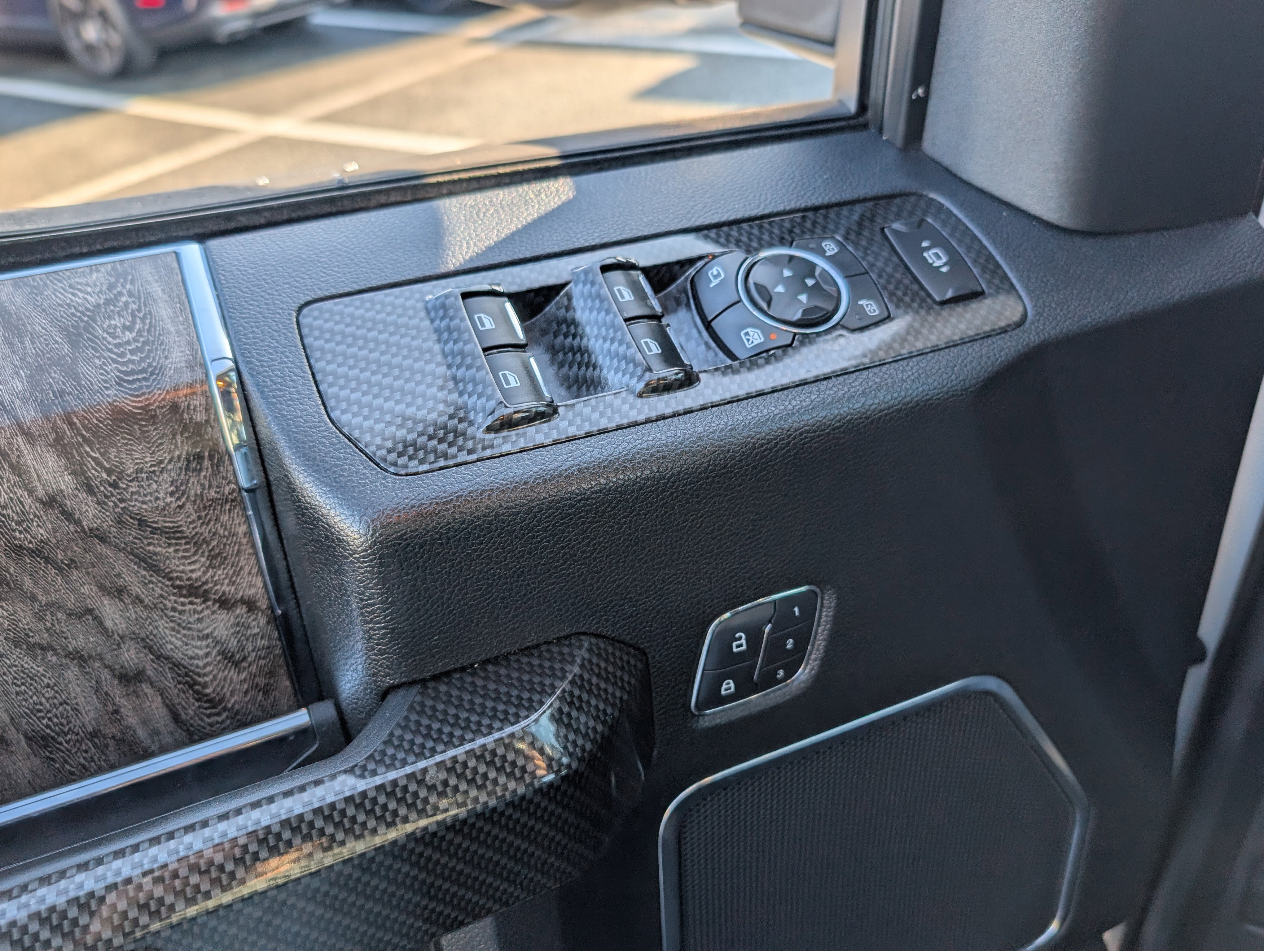 Used 2017 Ford F250 Lariat w/ Lariat Ultimate Package image 19