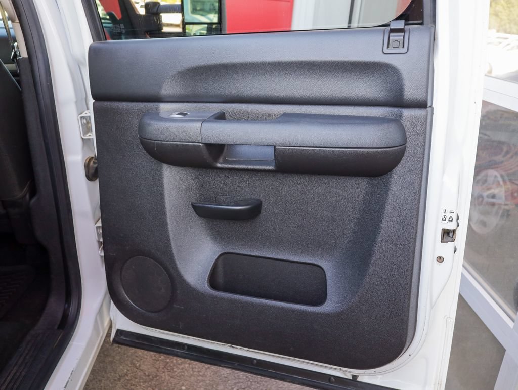 Used 2014 Chevrolet Silverado 2500 LT AWD/4WD image 29