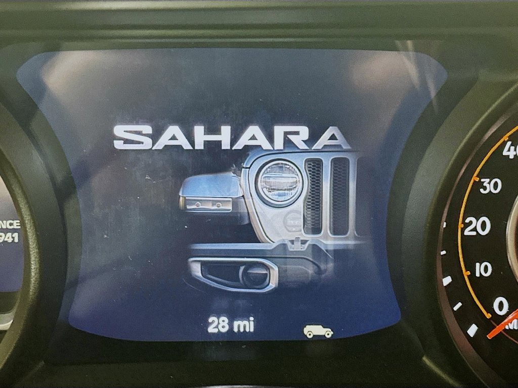 New 2025 Jeep Wrangler Unlimited Sahara AWD/4WD image 11