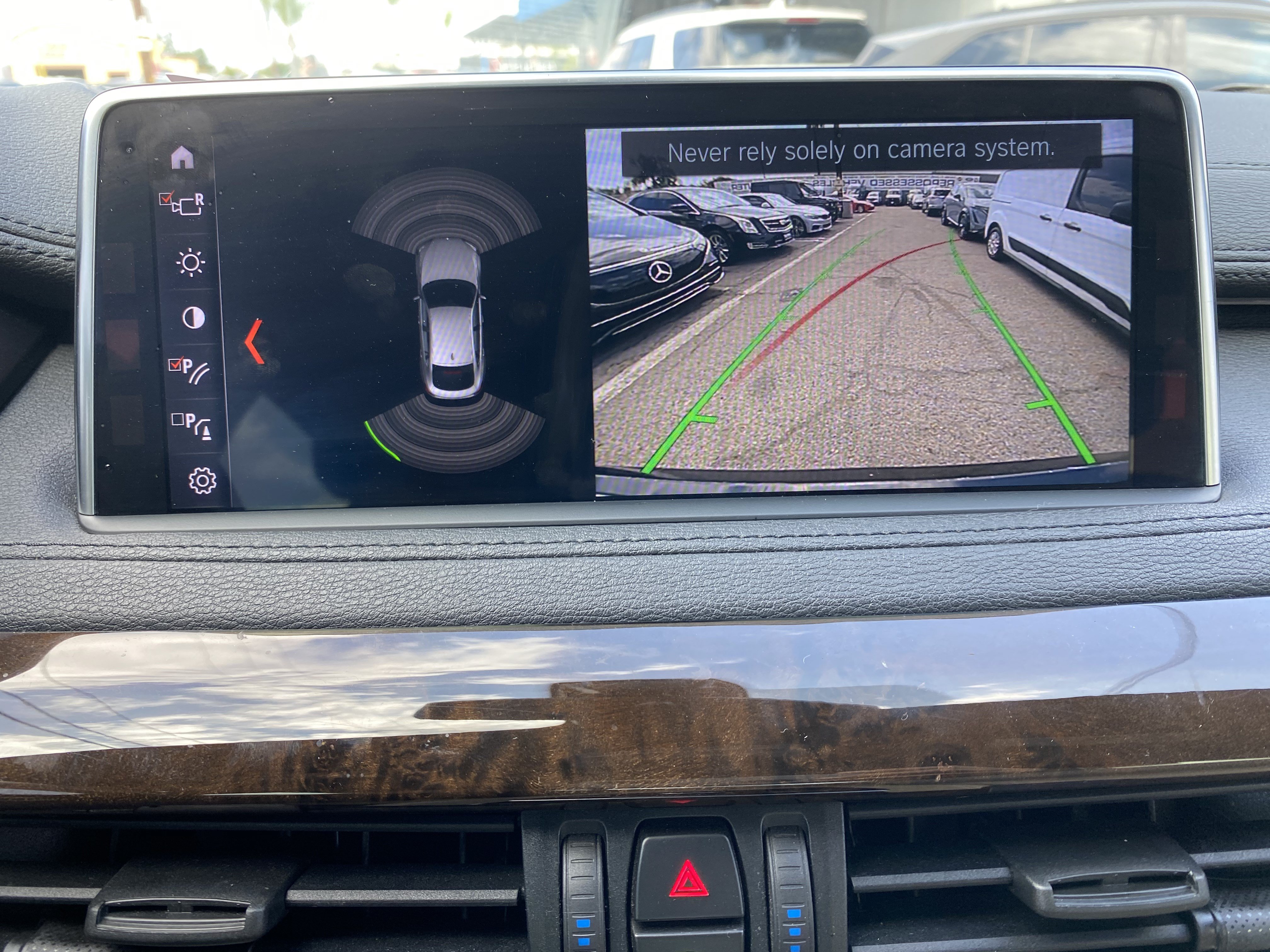 Used 2018 BMW X6 sDrive35i RWD image 19