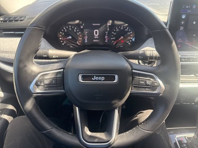 Certified 2022 Jeep Compass Latitude w/ Sun and Sound Group AWD/4WD image 14