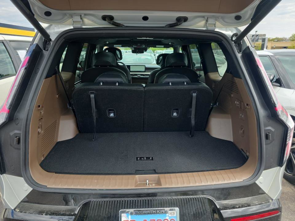Certified 2024 Kia EV9 Land AWD/4WD image 9