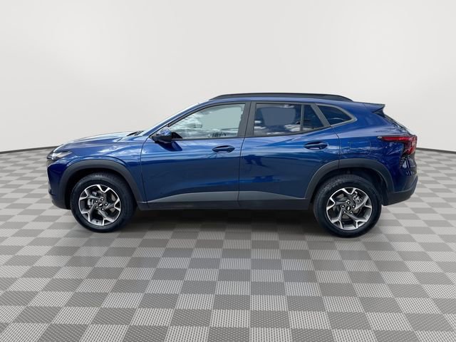 Used 2024 Chevrolet Trax LT image 5