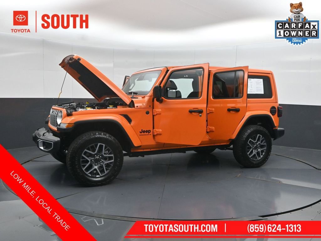 Used 2025 Jeep Wrangler Sahara w/ Technology Group AWD/4WD image 58
