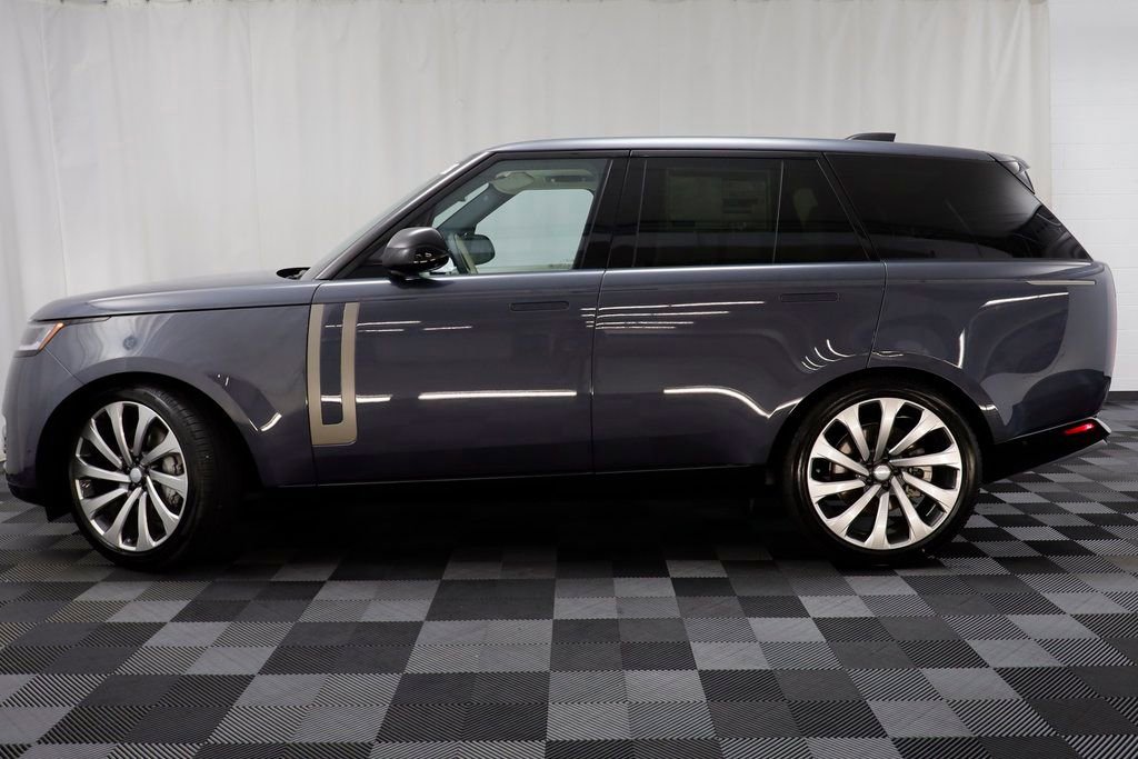 New 2025 Land Rover Range Rover SE AWD/4WD image 6