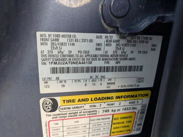 Used 2022 Ford Expedition Limited image 14