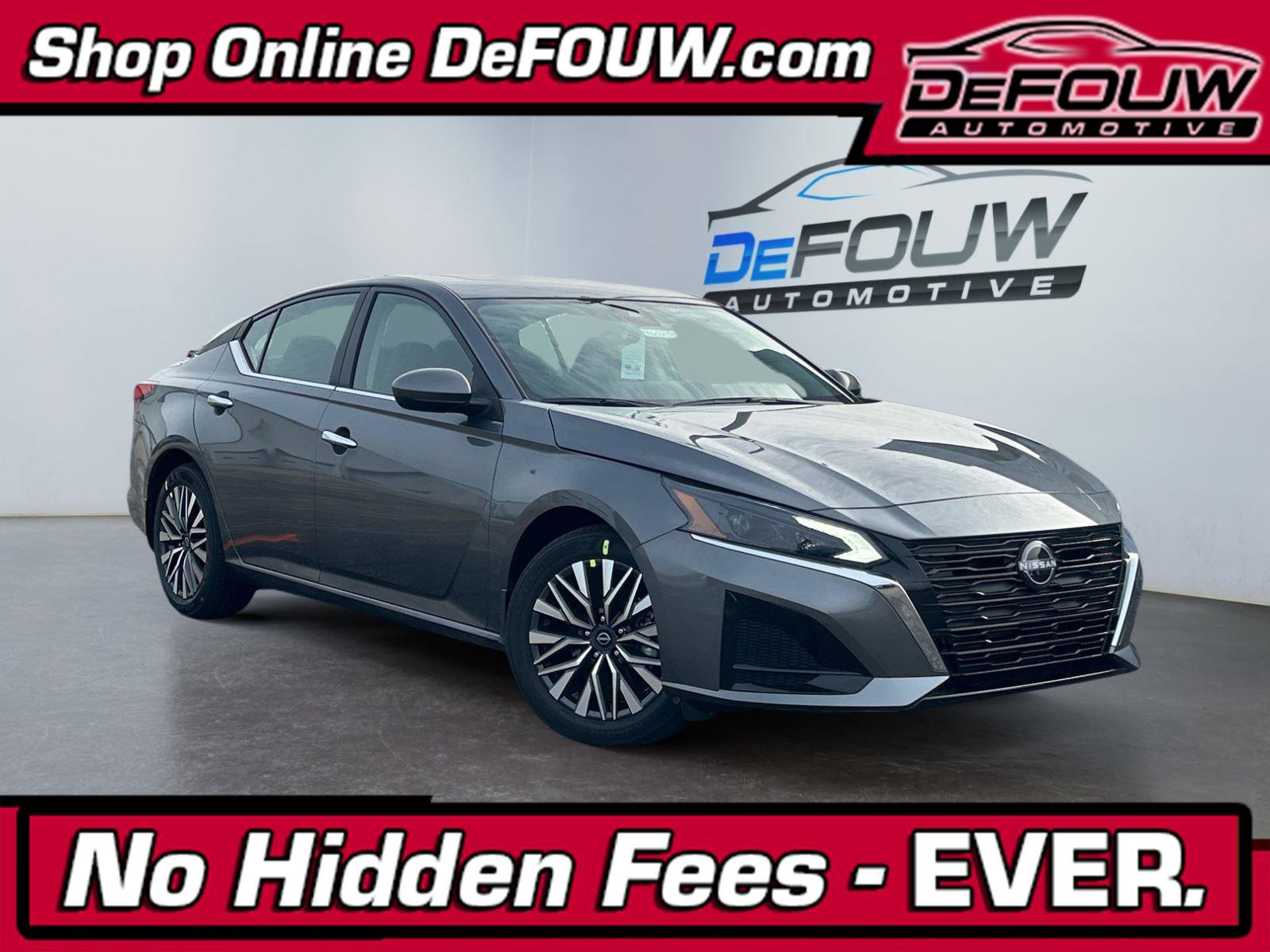 Used 2024 Nissan Altima 2.5 SV w/ SV Premium Package image 1