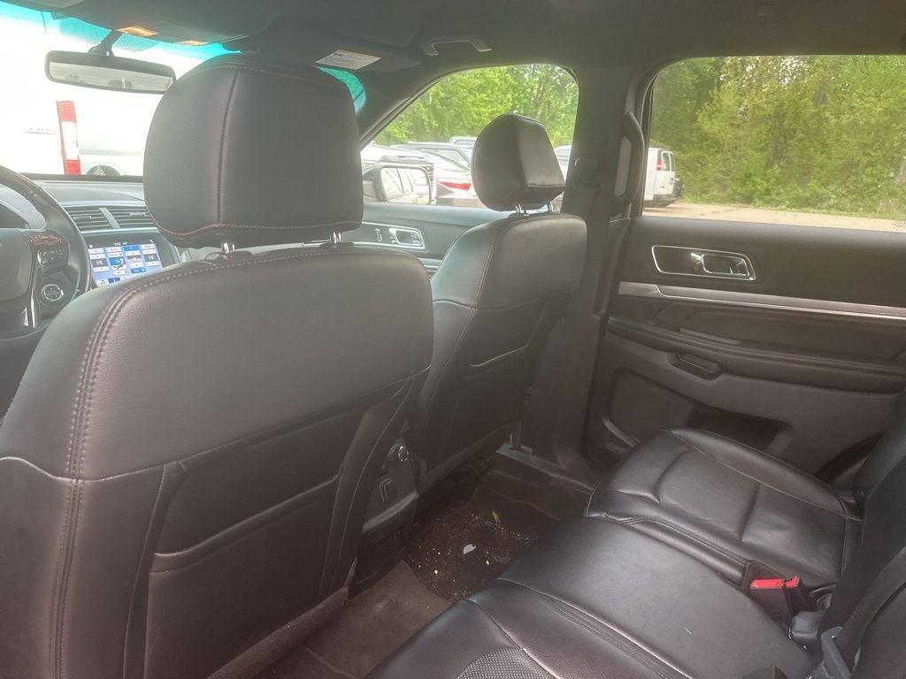 Used 2017 Ford Explorer Sport AWD/4WD image 11