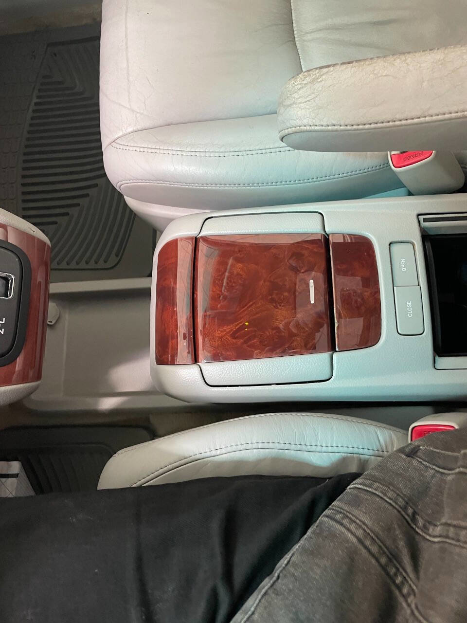 Used 2004 Lexus RX 330 AWD image 37