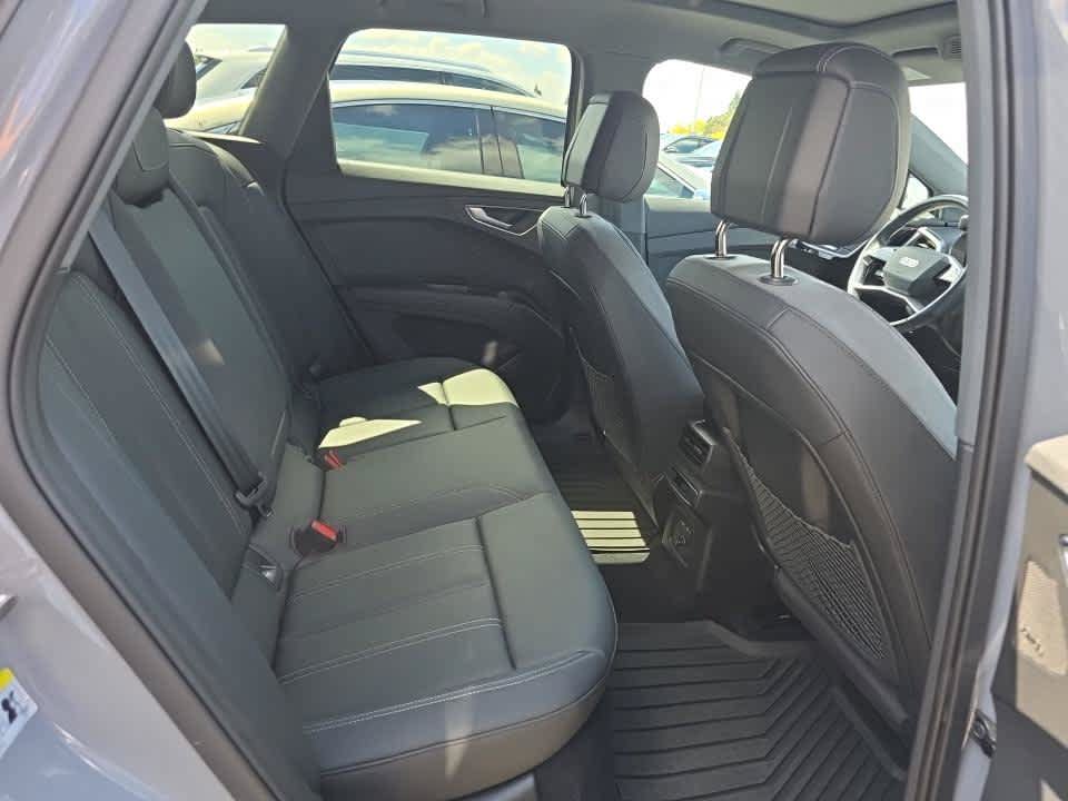 Used 2023 Audi Q4 e-tron Prestige w/ Black Optic Package AWD/4WD image 7