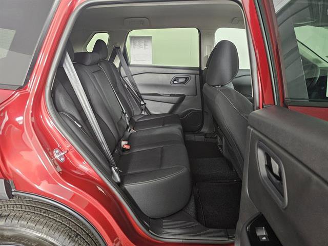 New 2026 Nissan Rogue S image 14