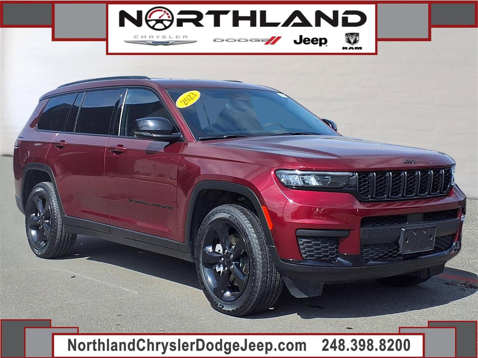 Used 2023 Jeep Grand Cherokee L Laredo