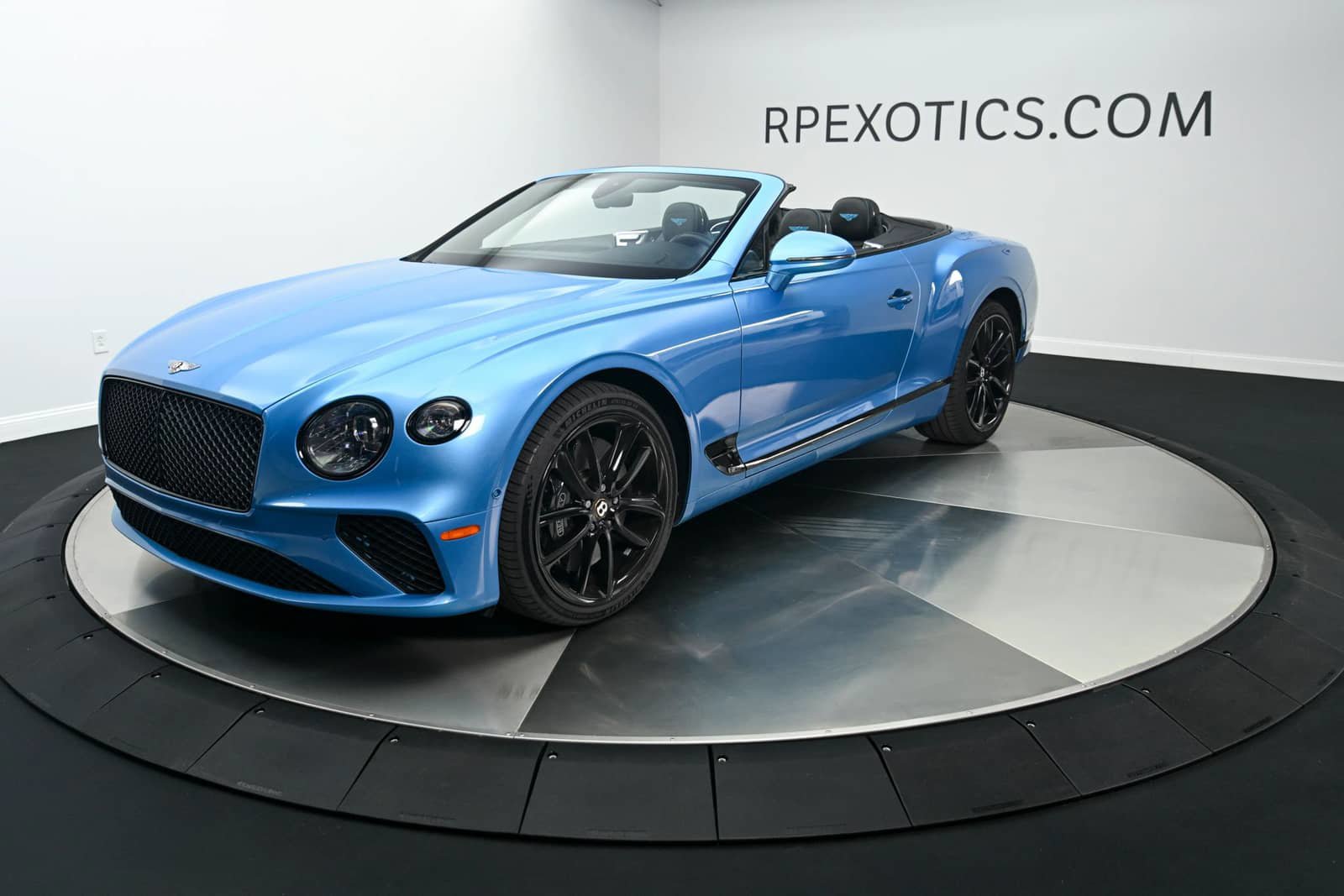 Used 2020 Bentley Continental GT AWD/4WD image 26