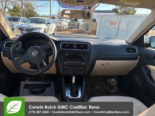 Used 2014 Volkswagen Jetta SE image 12