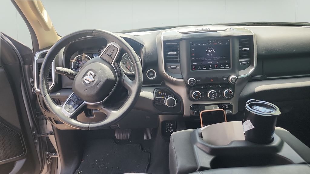 Used 2019 RAM 1500 Big Horn AWD/4WD image 9