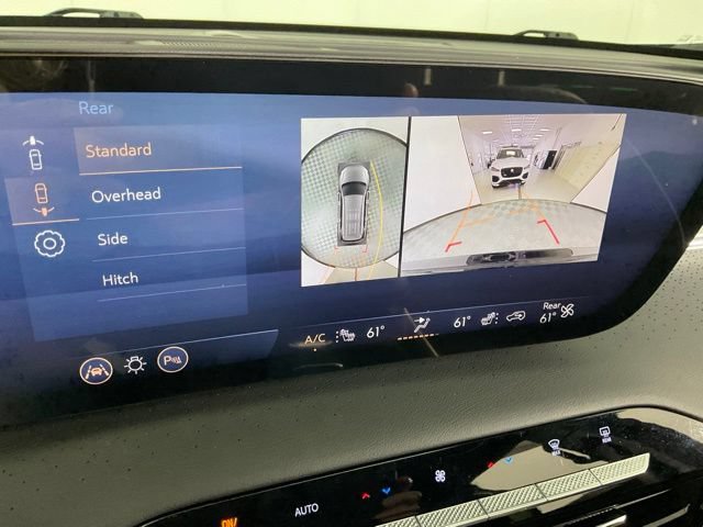 Used 2025 Buick Enclave Avenir w/ Super Cruise Package FWD image 12
