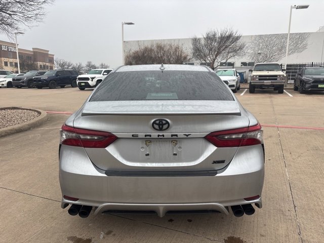Used 2022 Toyota Camry XSE image 6