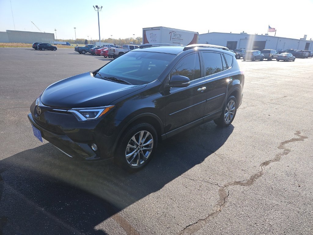 Used 2017 Toyota RAV4 Limited AWD/4WD image 3