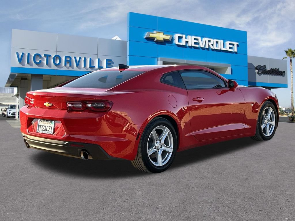 Certified 2023 Chevrolet Camaro LT RWD image 4