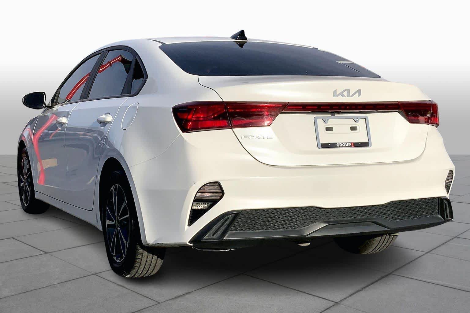 Used 2024 Kia Forte LXS FWD image 12