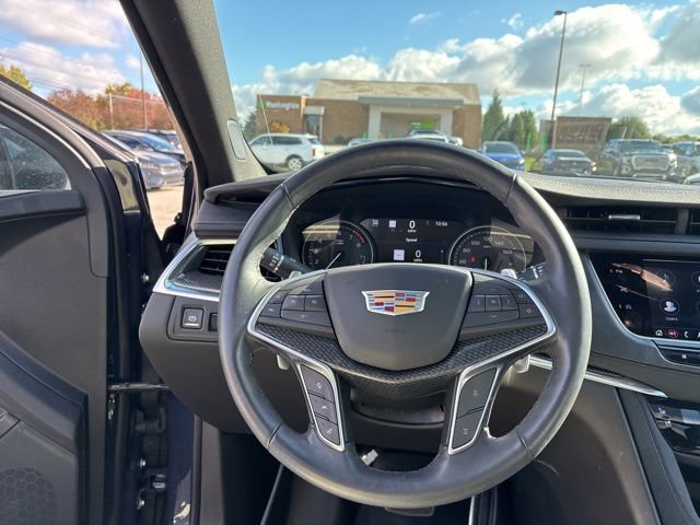 Used 2025 Cadillac XT5 Sportv w/ Technology Package image 22