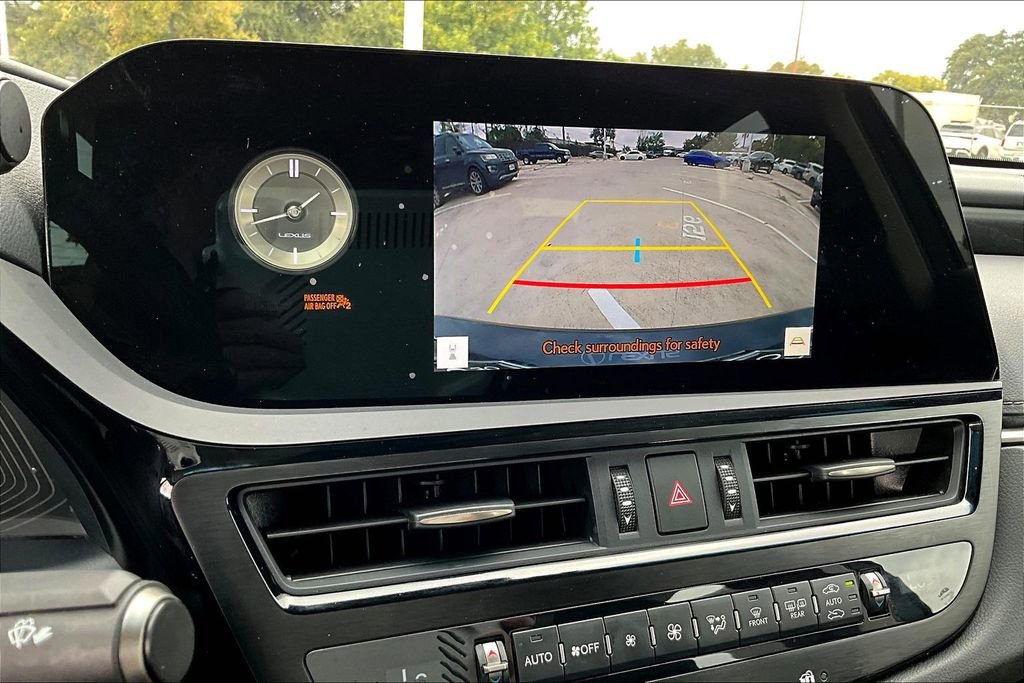 Used 2024 Lexus ES 350 w/ Premium Package image 32