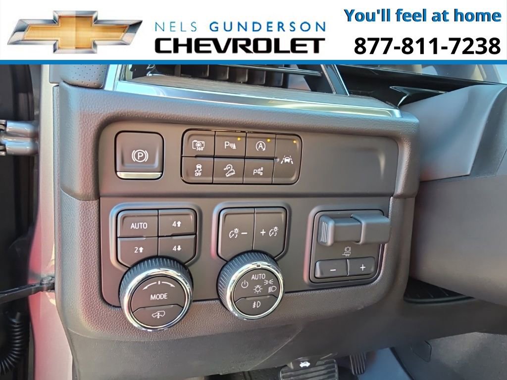 New 2026 Chevrolet Suburban High Country image 25