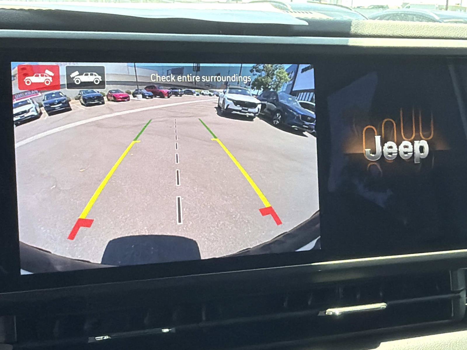 Used 2025 Jeep Wrangler Unlimited Rubicon w/ Safety Group AWD/4WD image 12