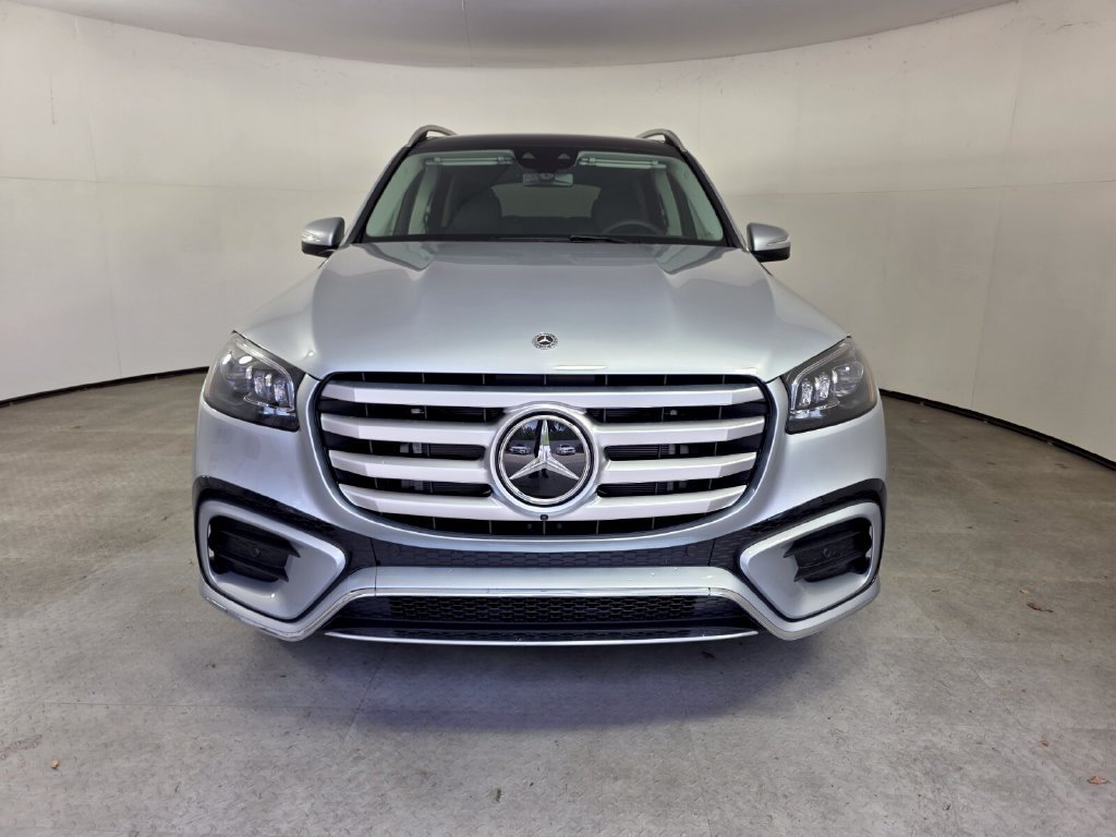 New 2026 Mercedes-Benz GLS 450 4MATIC image 2