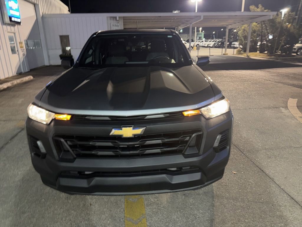 Used 2026 Chevrolet Colorado W/T w/ Advanced Trailering Package image 3