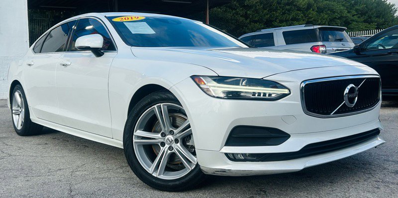 Used 2019 Volvo S90 T5 Momentum image 9