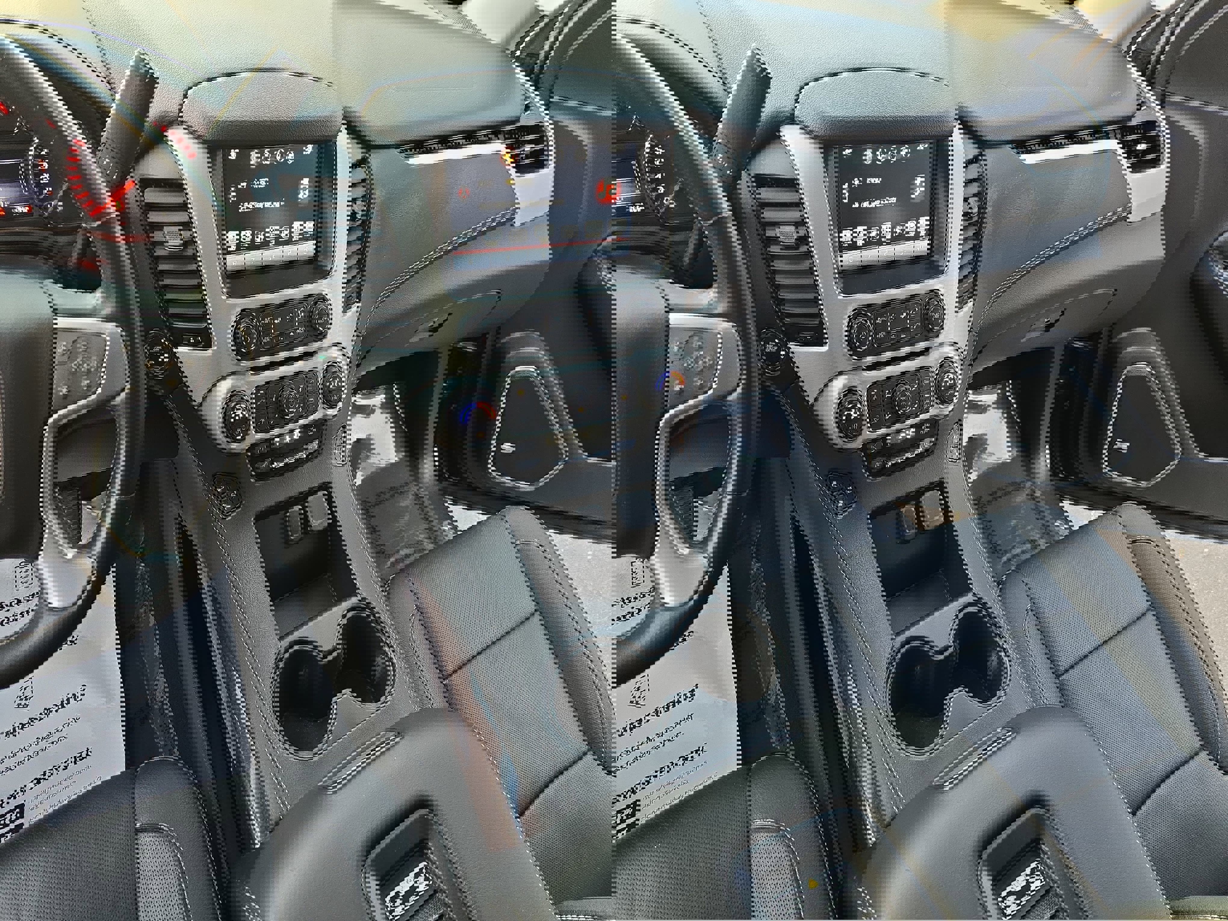 Used 2016 GMC Yukon SLT w/ HD Trailering Package image 22