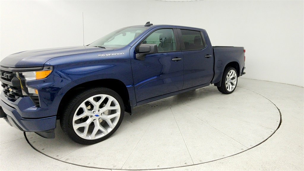 Certified 2023 Chevrolet Silverado 1500 Custom w/ LPO, Dark Essentials Package image 4