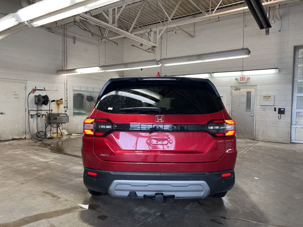 Used 2024 Honda Pilot EX-L image 4
