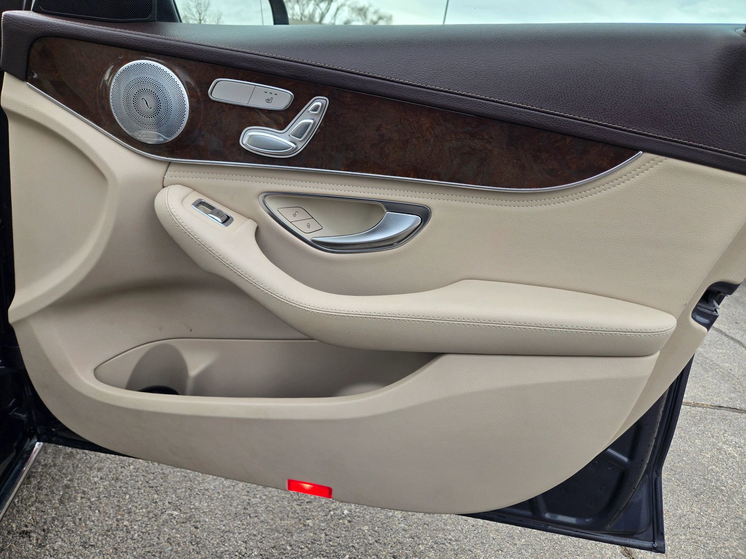 Used 2016 Mercedes-Benz C 300 4MATIC Sedan image 60