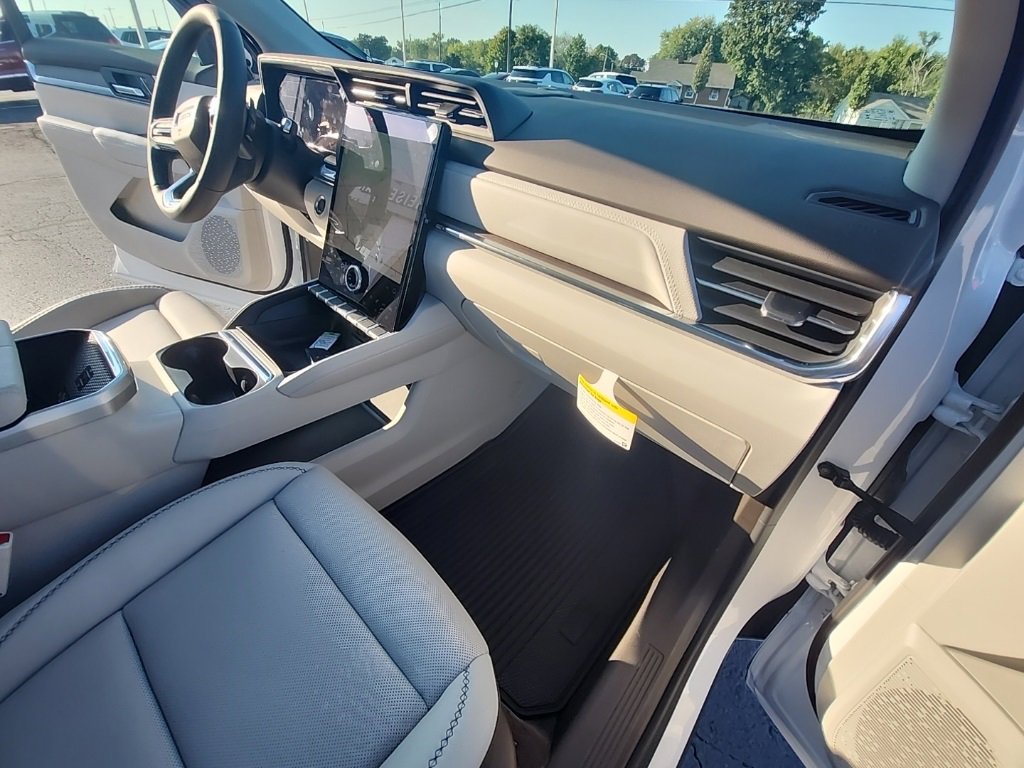 New 2026 GMC Terrain Denali image 18