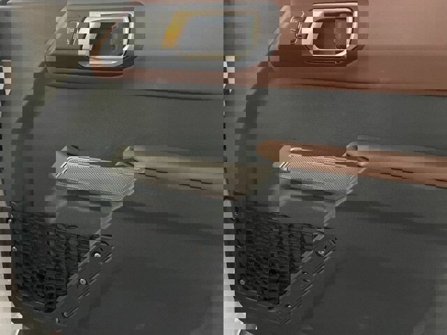 Used 2023 Ford Bronco Outer Banks image 35