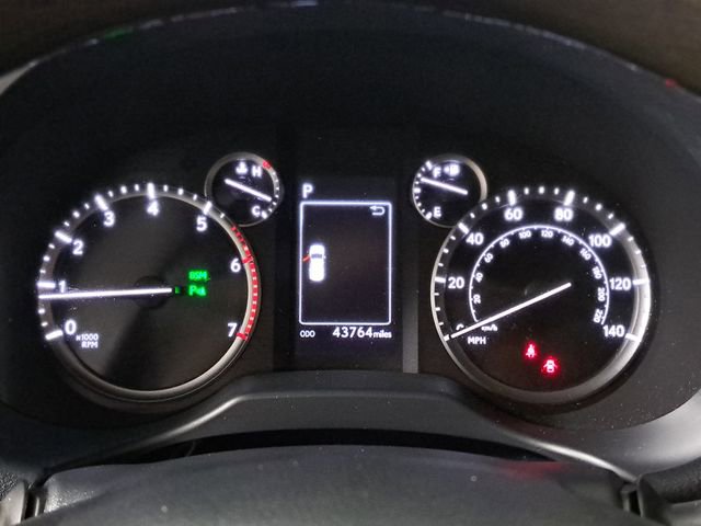 Used 2023 Lexus GX 460 Premium w/ Premium Package image 29