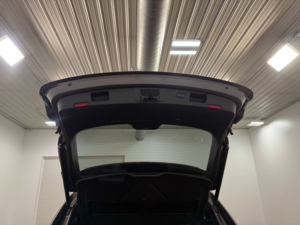 Used 2015 Porsche Macan Turbo AWD/4WD image 72
