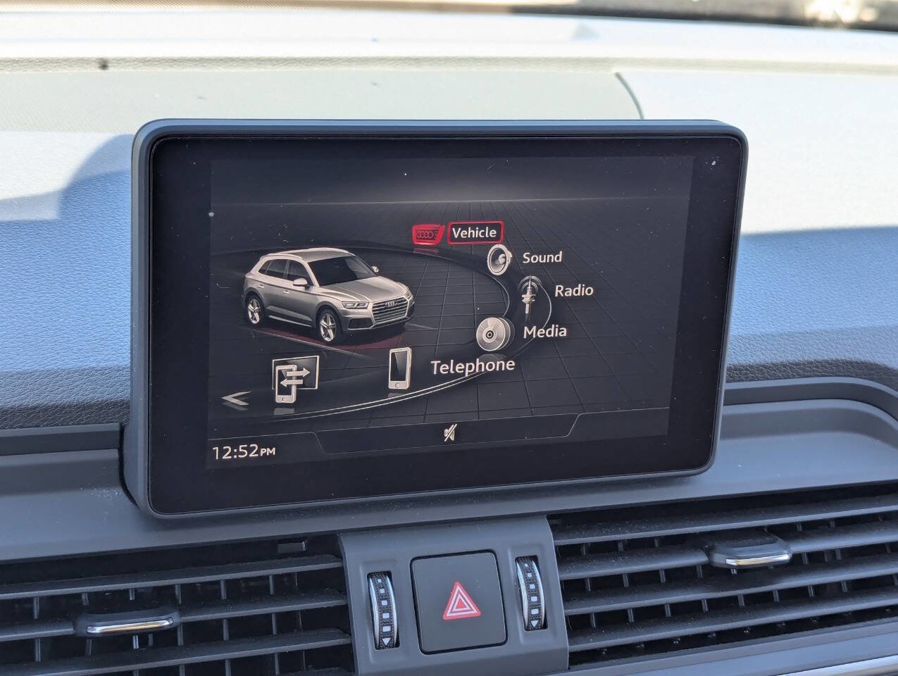 Used 2018 Audi Q5 2.0T Premium image 30