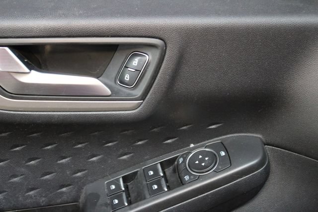 Used 2020 Ford Escape SE AWD/4WD image 16