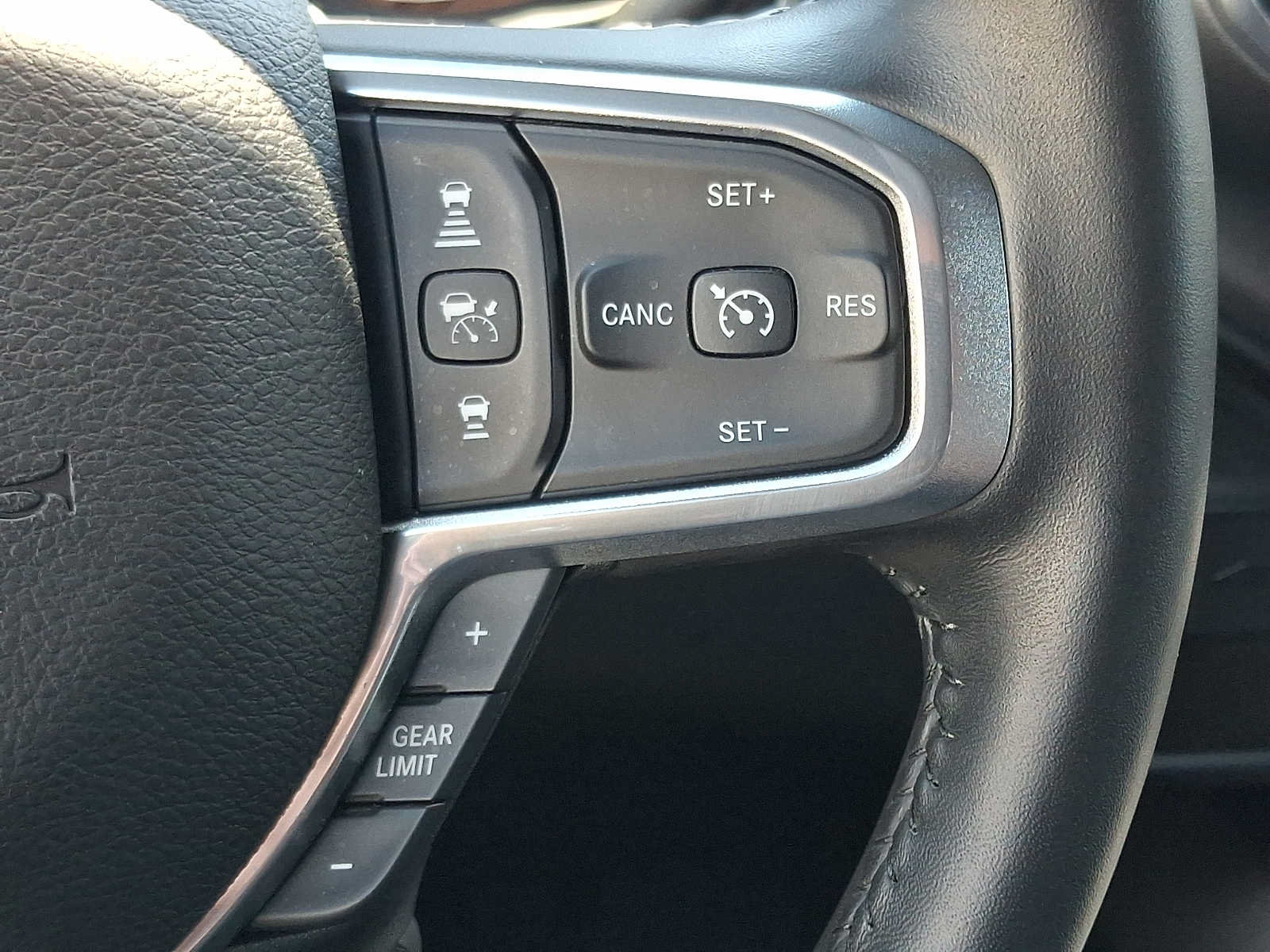 Used 2024 RAM 3500 Laramie w/ Night Edition AWD/4WD image 22
