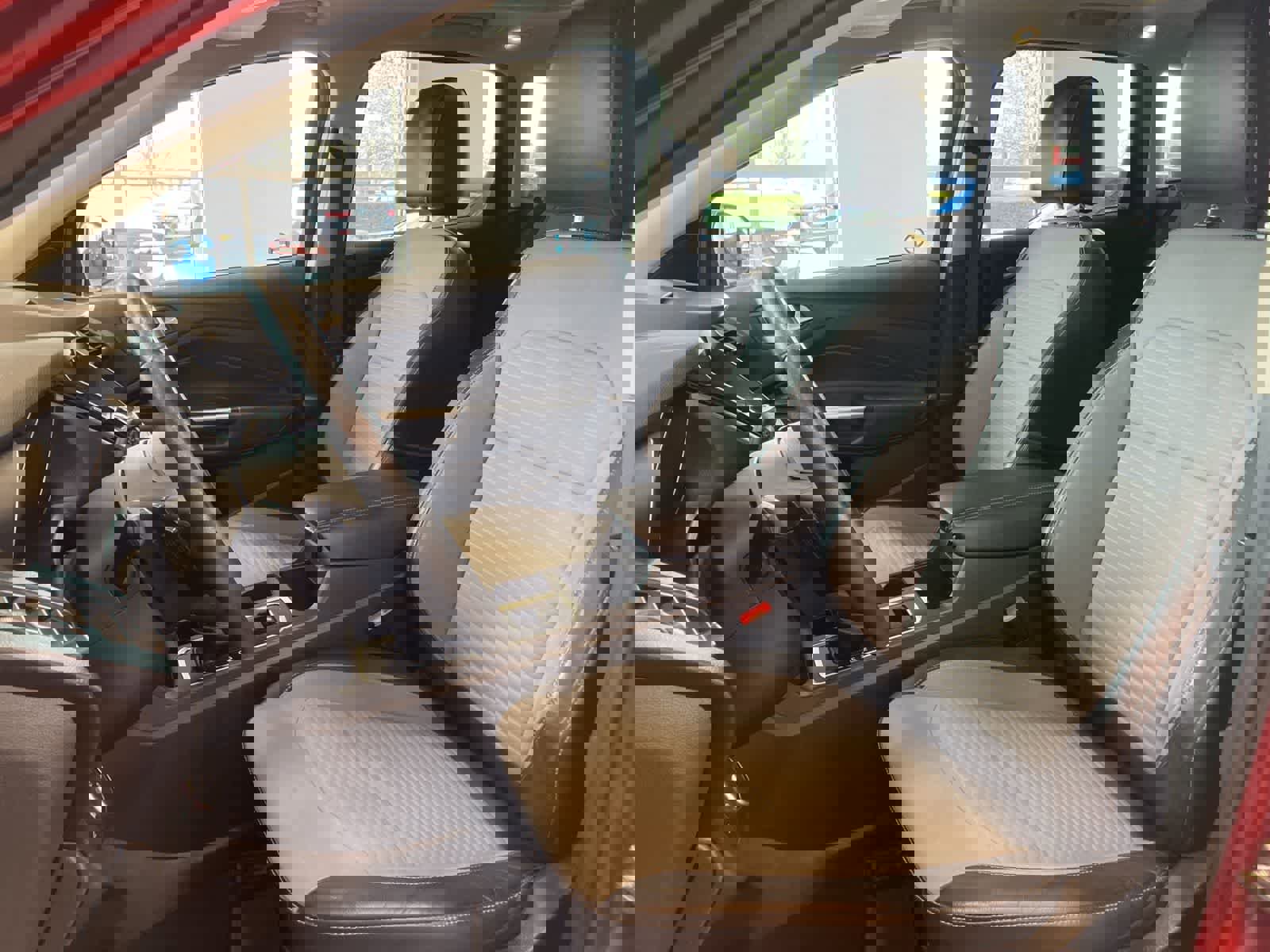 Used 2017 Ford Escape SE w/ Equipment Group 201A FWD image 13