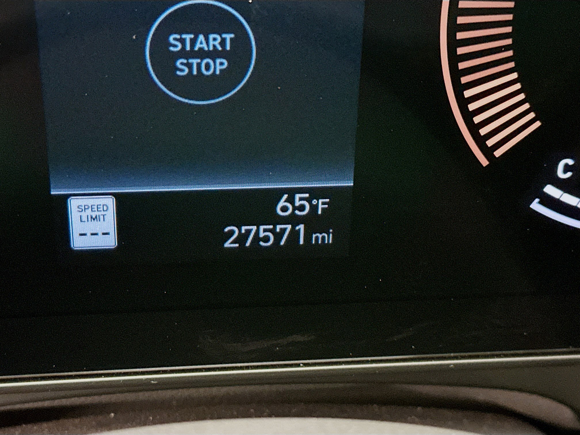 Used 2025 Hyundai Kona SEL image 19