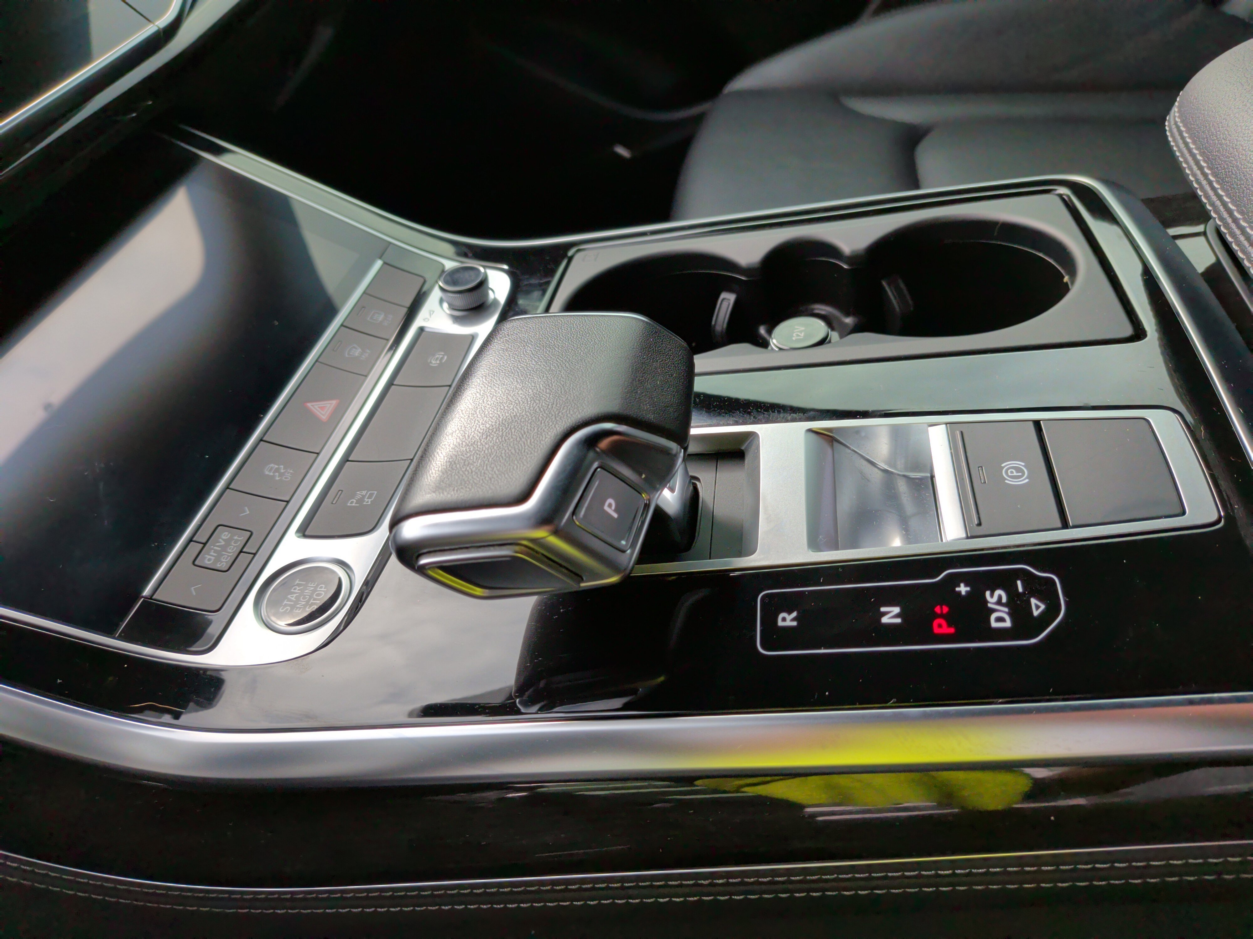 Used 2023 Audi Q8 Premium Plus w/ Premium Plus Package image 26