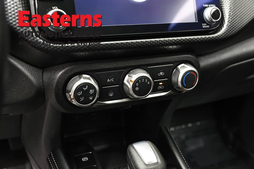 Used 2023 Nissan Kicks SV FWD image 19