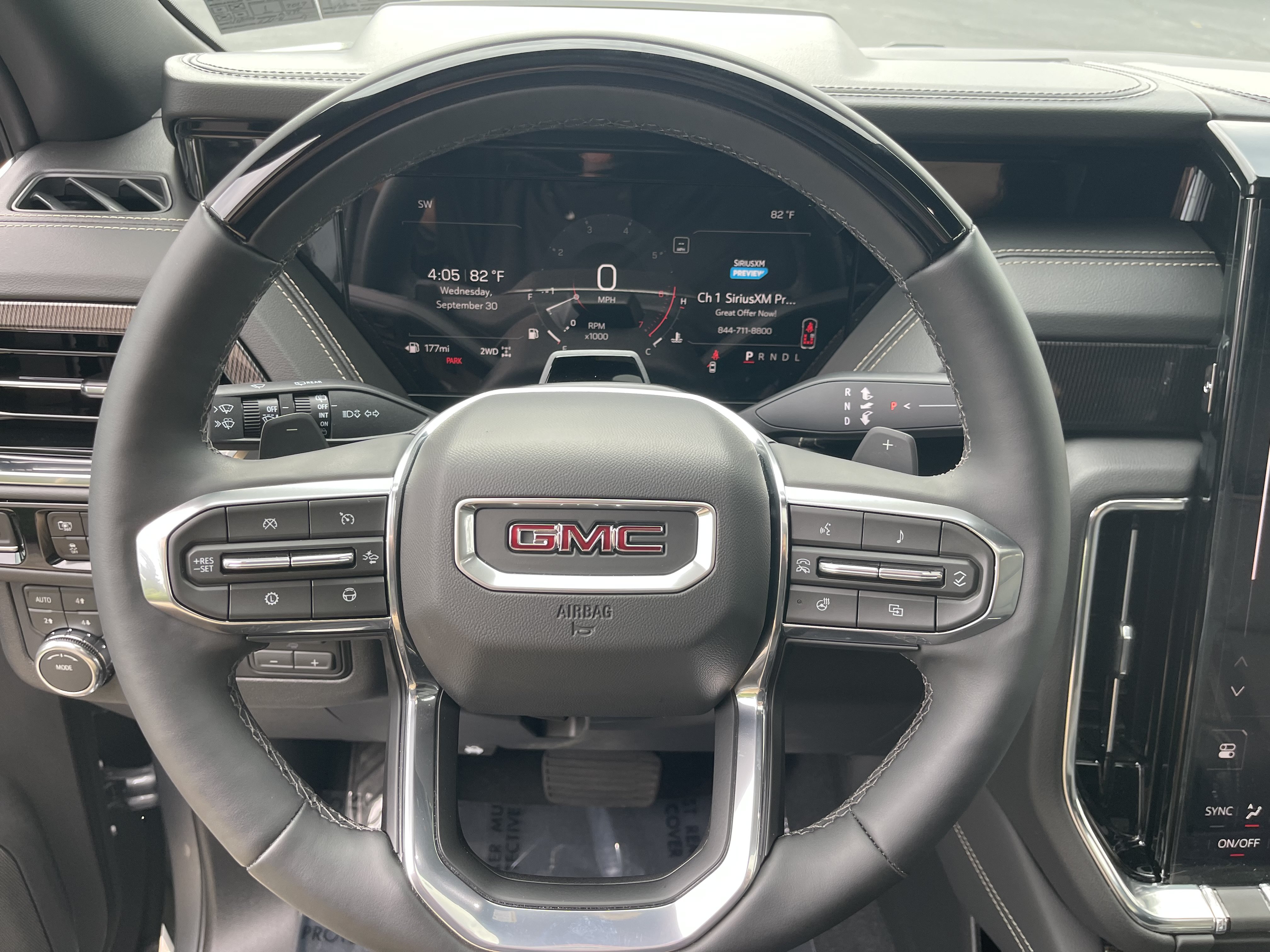 Used 2026 GMC Yukon Elevation w/ Elevation Premium Package AWD/4WD image 34